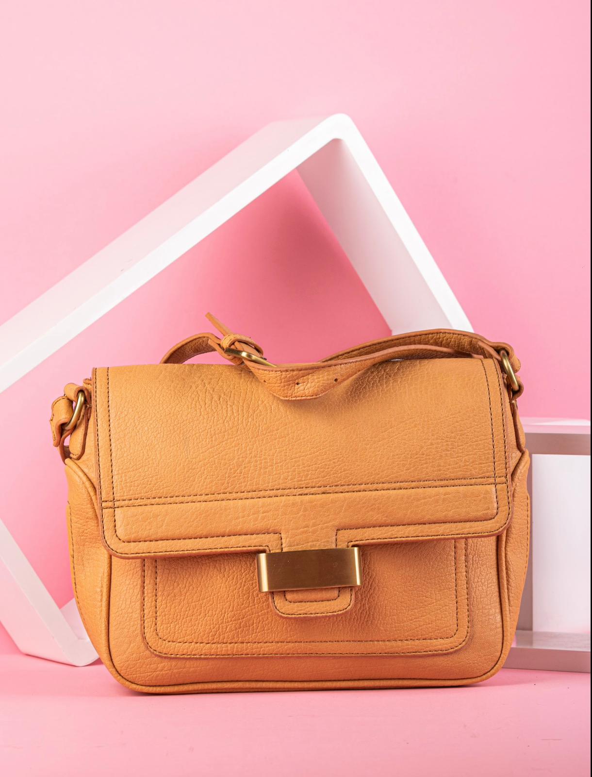 Orange bage