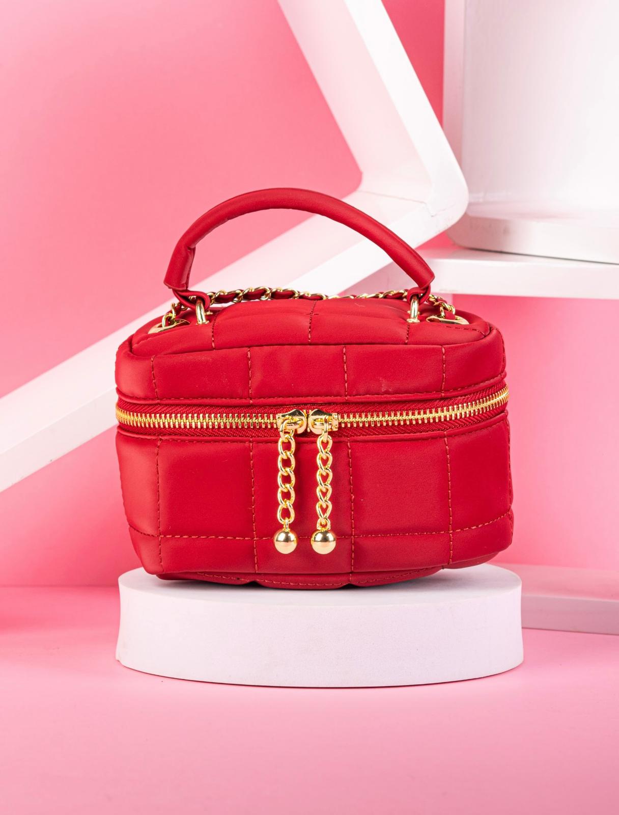 Red bage